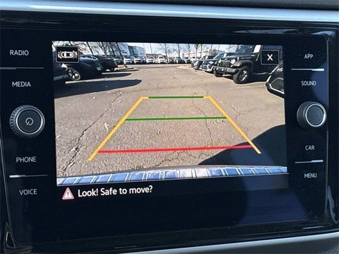 Used 2023 Volkswagen Atlas SE image 20