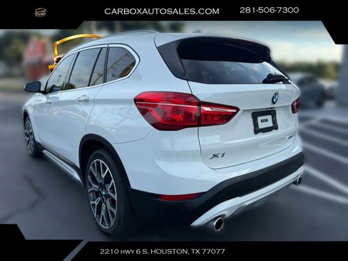 Used 2021 BMW X1 sDrive28i w/ Convenience Package FWD image 3