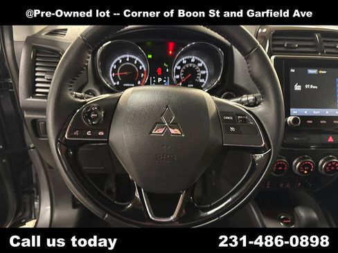 Used 2025 Mitsubishi Outlander Sport SE AWD/4WD image 18