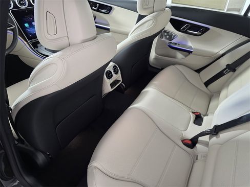 New 2026 Mercedes-Benz C 300 Sedan image 12
