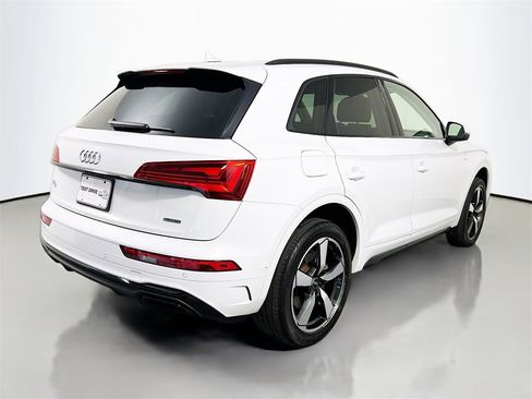 Used 2023 Audi Q5 2.0T Prestige image 7