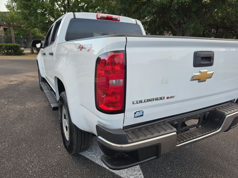 Used 2019 Chevrolet Colorado W/T w/ WT Convenience Package AWD/4WD image 5