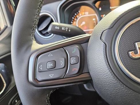 New 2025 Jeep Gladiator Mojave w/ Safety Group image 16