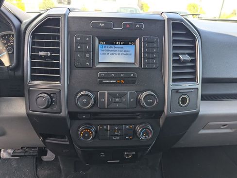 Used 2018 Ford F150 XLT AWD/4WD image 16