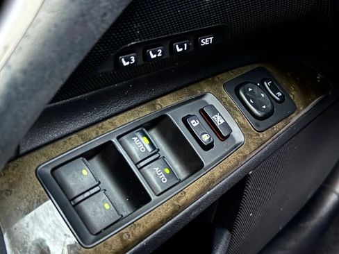 Used 2012 Lexus IS 350C image 23