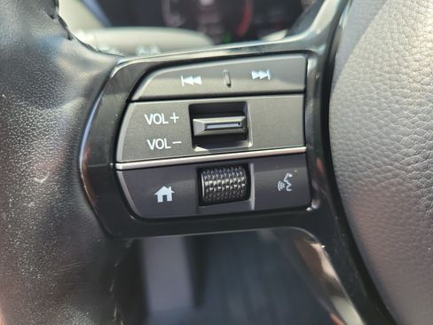 Used 2025 Honda HR-V EX-L image 24