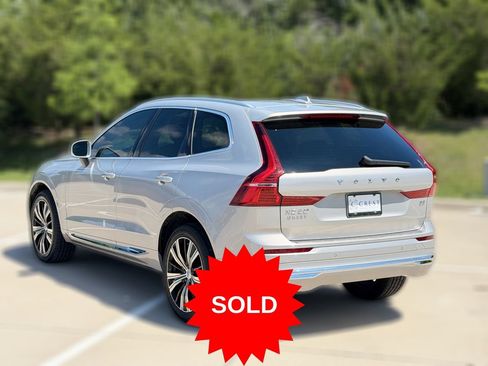 Certified 2023 Volvo XC60 B5 Plus w/ Protection Package Premier FWD image 5
