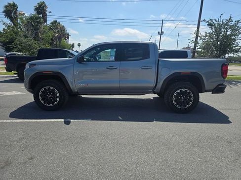New 2026 GMC Canyon AT4 AWD/4WD image 8