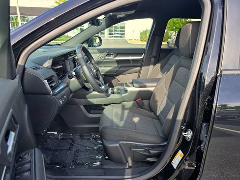 New 2026 GMC Terrain Elevation w/ Black Edition AWD/4WD image 18