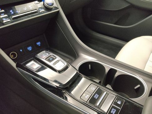 Used 2020 Hyundai Sonata Limited FWD image 26