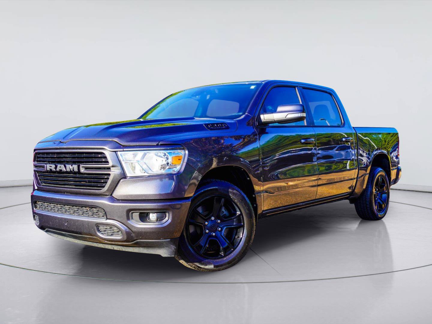 Used 2020 RAM 1500 Lone Star RWD image 1