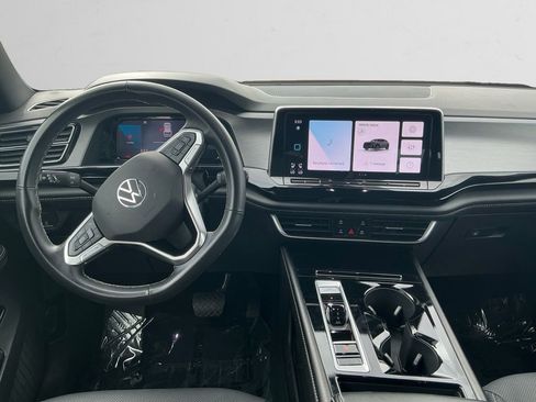 Used 2024 Volkswagen Atlas Cross Sport SE AWD/4WD image 10