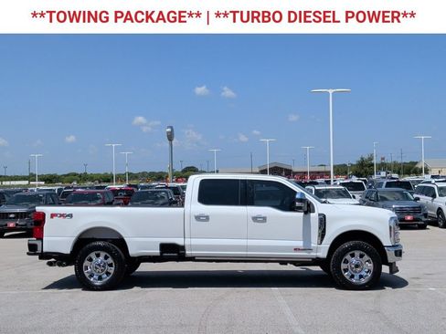 Used 2024 Ford F350 Lariat w/ Lariat Ultimate Package AWD/4WD image 9