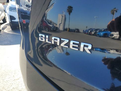 Used 2022 Chevrolet Blazer Premier w/ Enhanced Convenience Package image 7