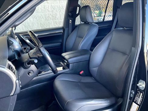 Used 2023 Lexus GX 460 Premium image 7