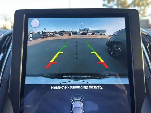 Used 2024 Ford Edge Titanium w/ Equipment Group 301A AWD/4WD image 27