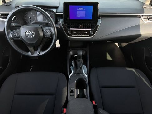 Used 2024 Toyota Corolla LE FWD image 11