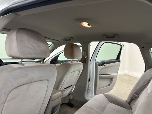Used 2012 Chevrolet Impala LS FWD image 22