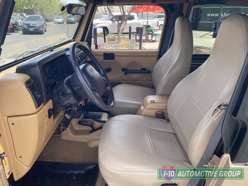 Used 2001 Jeep Wrangler Sahara AWD/4WD image 17