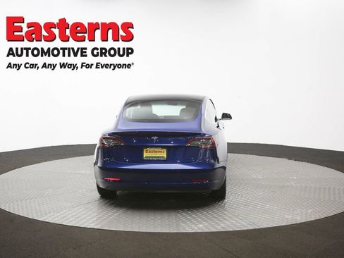 Used 2018 Tesla Model 3 Mid Range image 34