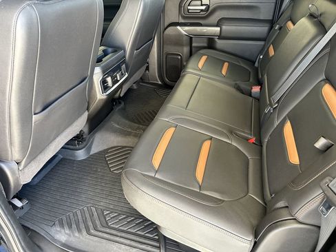 Used 2022 GMC Sierra 2500 AT4 w/ AT4 Preferred Package image 31