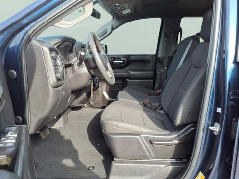 Used 2020 Chevrolet Silverado 1500 Custom Trail Boss w/ Custom Convenience Package AWD/4WD image 14