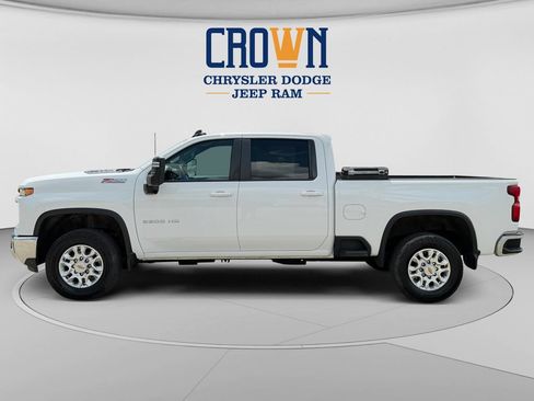 Used 2024 Chevrolet Silverado 2500 LT AWD/4WD image 6