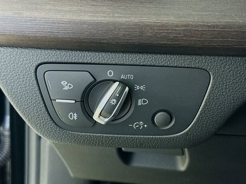 New 2024 Audi Q5 e Premium image 10