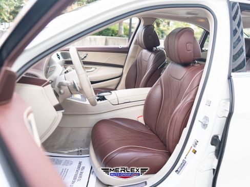 Used 2018 Mercedes-Benz S 560 4MATIC Sedan w/ AMG Line Exterior image 16