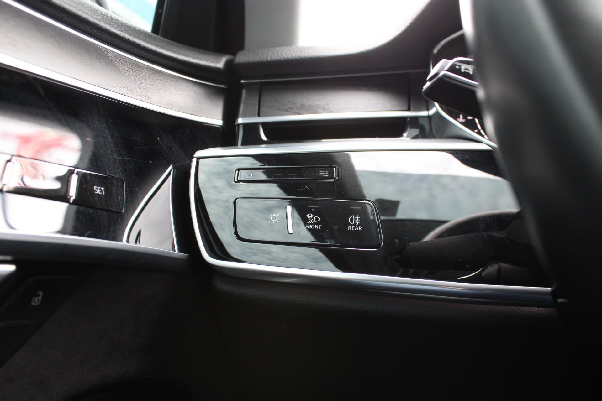 Used 2019 Audi A8 L 3.0T AWD/4WD image 36