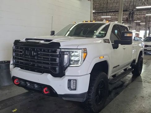 Used 2020 GMC Sierra 2500 AT4 w/ AT4 Premium Package AWD/4WD image 1