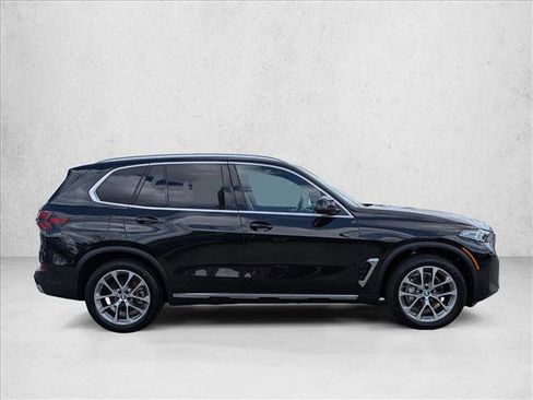 Used 2026 BMW X5 xDrive40i image 4