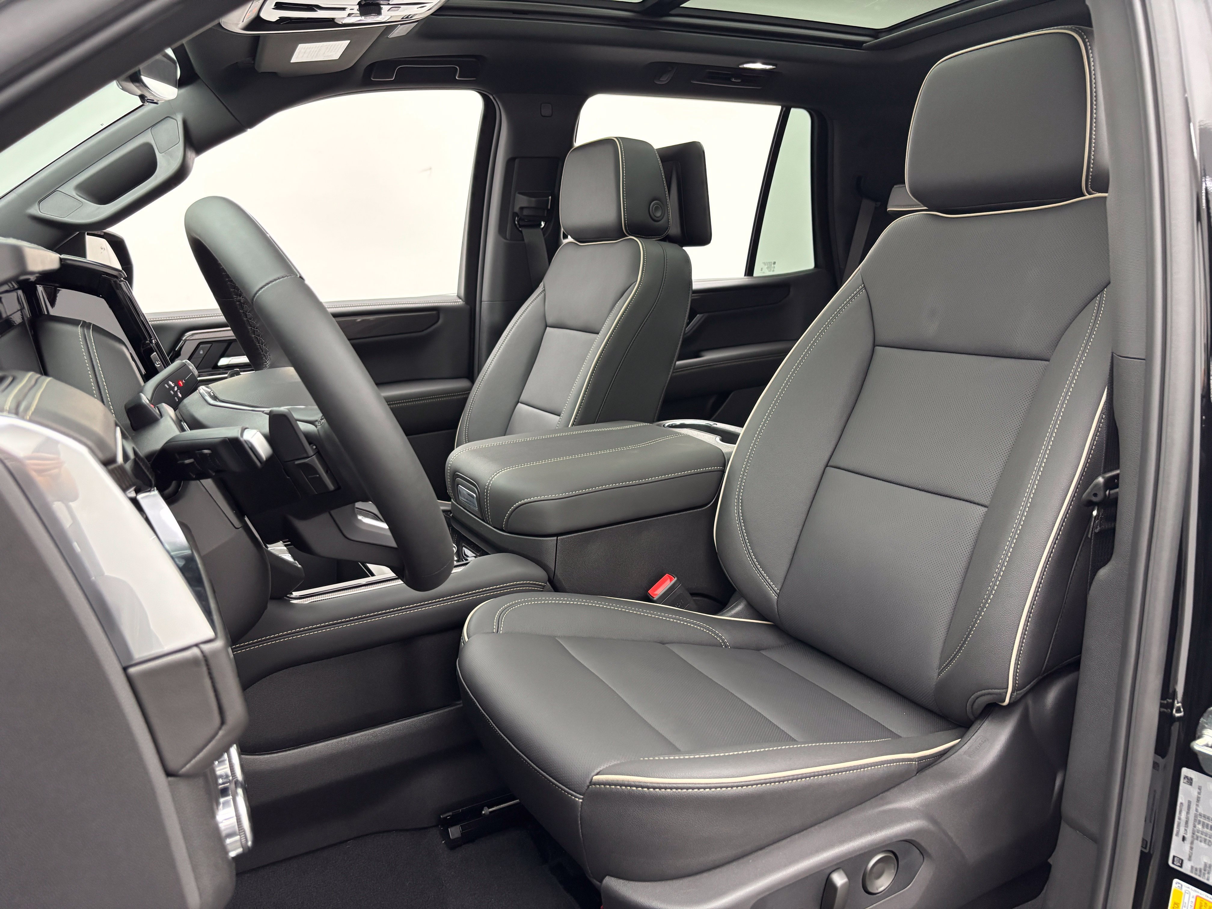 New 2026 GMC Yukon Elevation w/ Elevation Premium Package AWD/4WD image 22