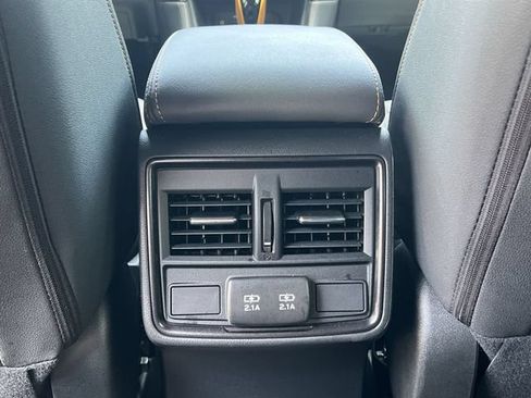 Certified 2025 Subaru Forester Wilderness w/ Convenience Package AWD/4WD image 40