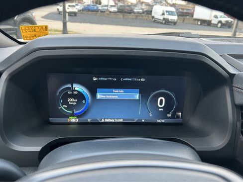 New 2023 Ford F150 Lightning Lariat image 44