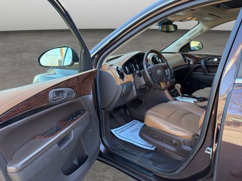 Used 2016 Buick Enclave Leather image 9
