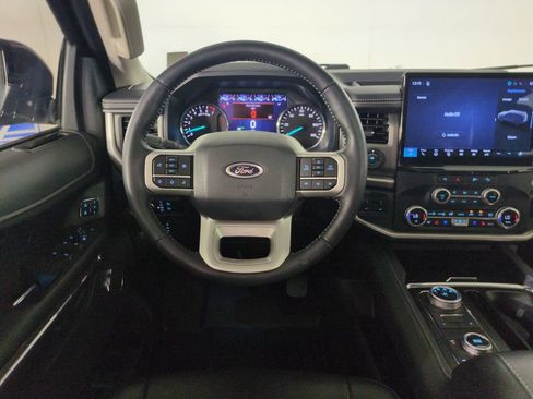 Used 2024 Ford Expedition Max XLT AWD/4WD image 13