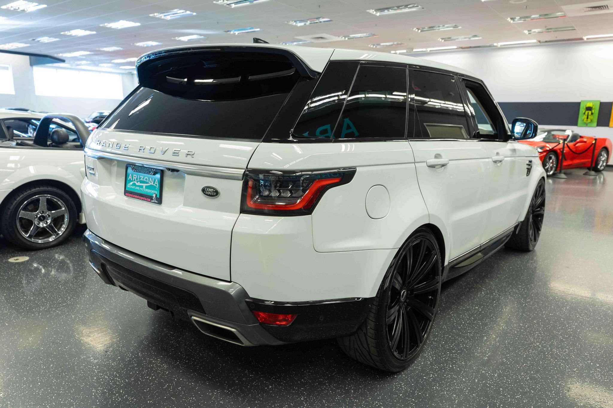 Used 2019 Land Rover Range Rover Sport HSE AWD/4WD image 6