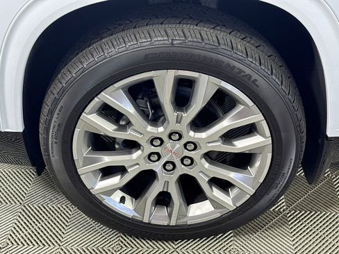 New 2026 GMC Acadia Denali w/ Super Cruise Package image 11