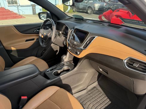 Used 2020 Chevrolet Equinox Premier image 25