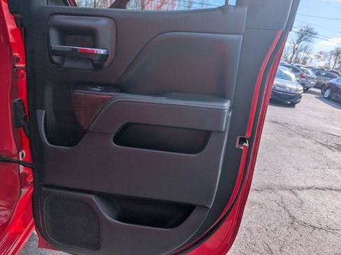 Used 2017 GMC Sierra 1500 SLE w/ SLE Value Package image 35