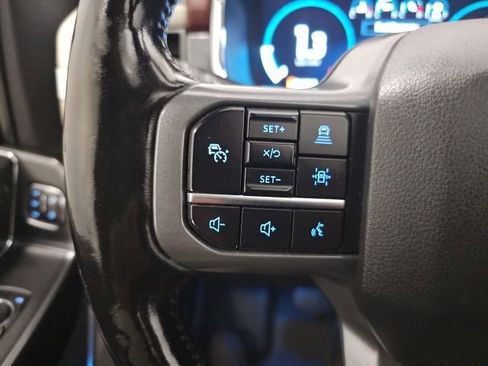 Used 2021 Ford F150 Lariat w/ Equipment Group 502A High AWD/4WD image 18