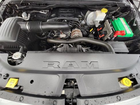 Used 2019 RAM 1500 Big Horn AWD/4WD image 8