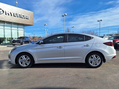 Used 2019 Hyundai Elantra SEL image 6