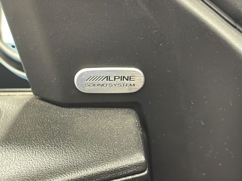 Used 2022 Dodge Charger Scat Pack RWD image 33