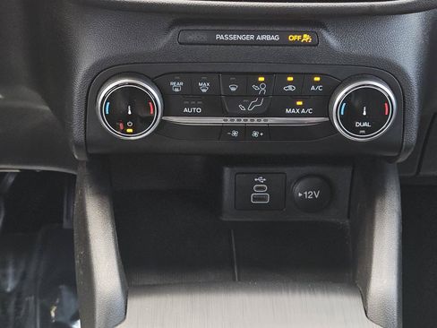 Used 2025 Ford Escape ST-Line AWD/4WD image 27