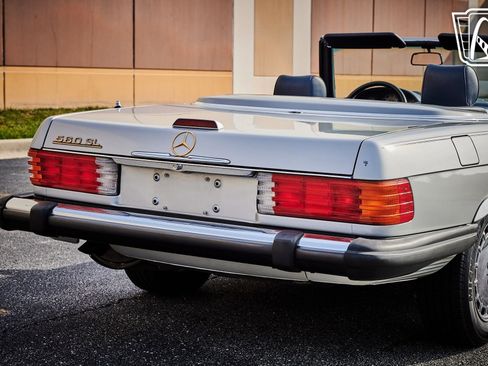 Used 1988 Mercedes-Benz 560 SL image 39