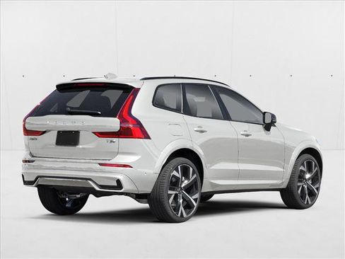 New 2026 Volvo XC60 T8 Ultra w/ Climate Package PRO AWD/4WD image 2