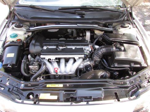 Used 2001 Volvo V70 image 27