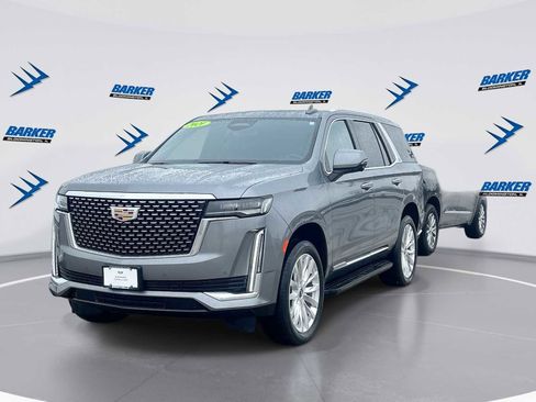 Used 2021 Cadillac Escalade Luxury image 1